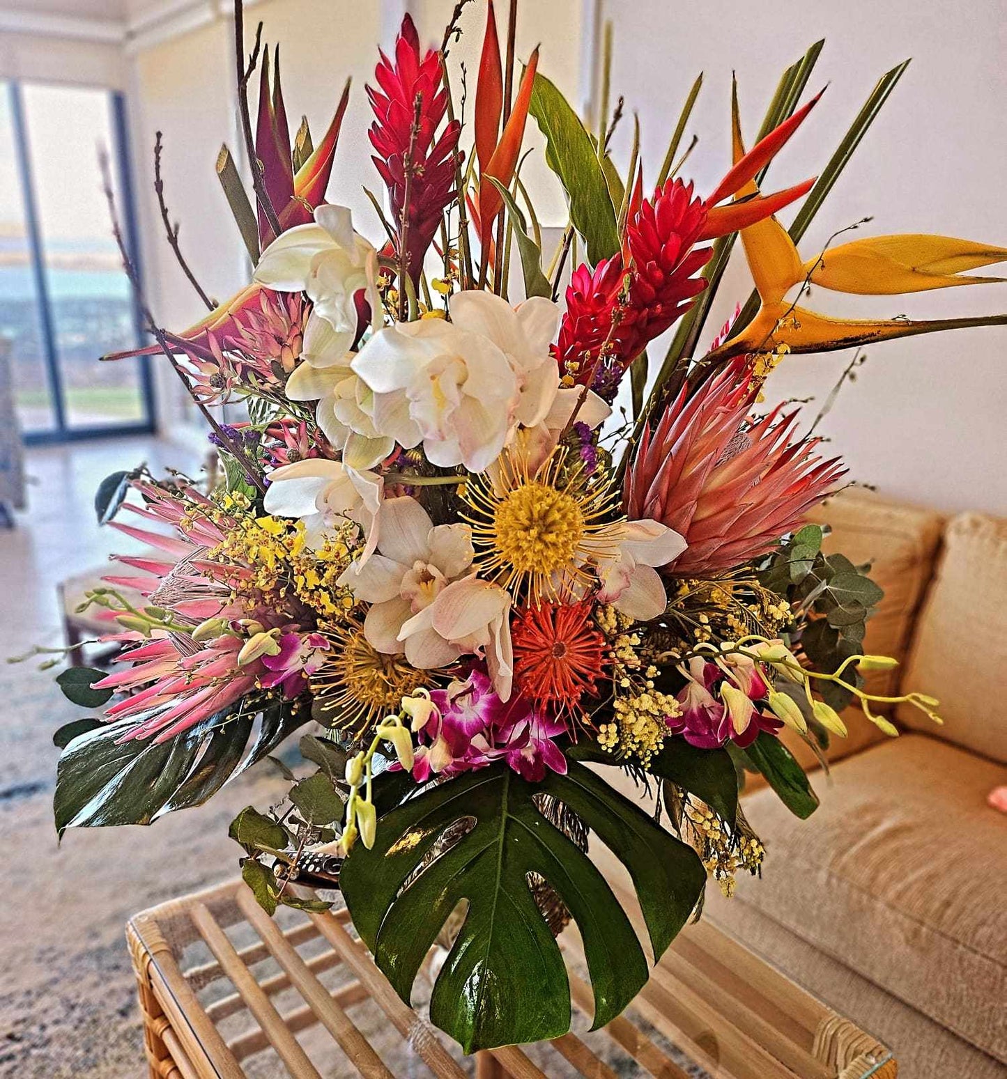 Flower Arrangement Deluxe
