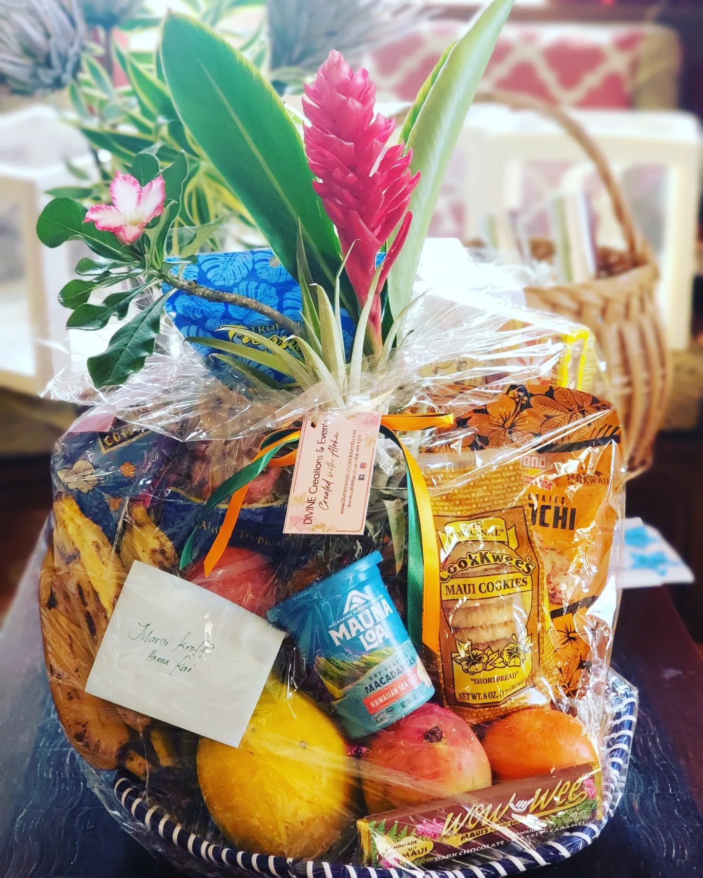 Aloha Gift Basket Regular