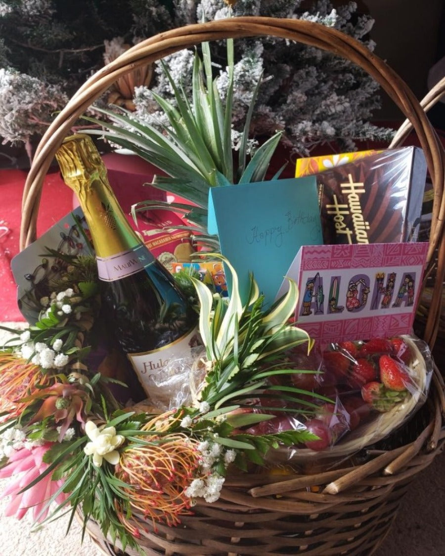 Aloha Gift Basket DeLuxe