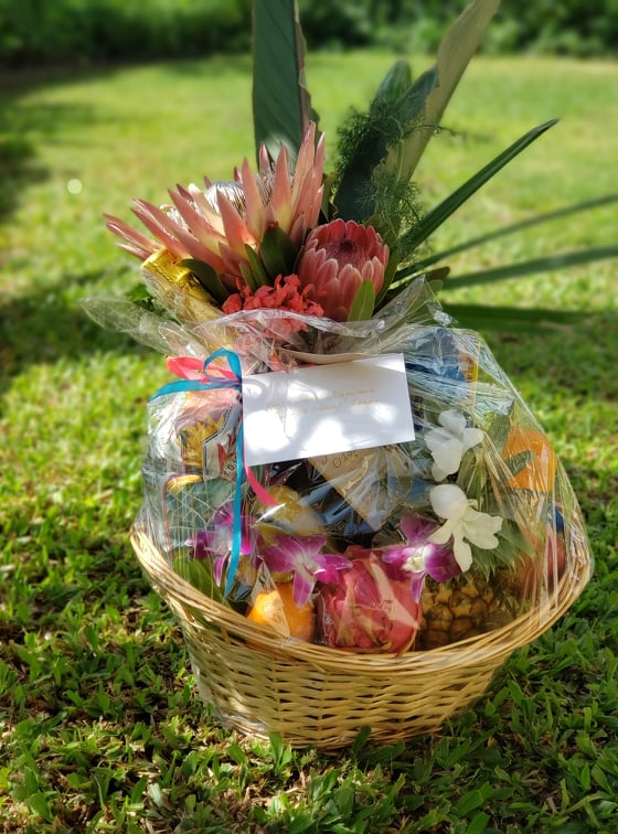 Aloha Gift Basket Regular