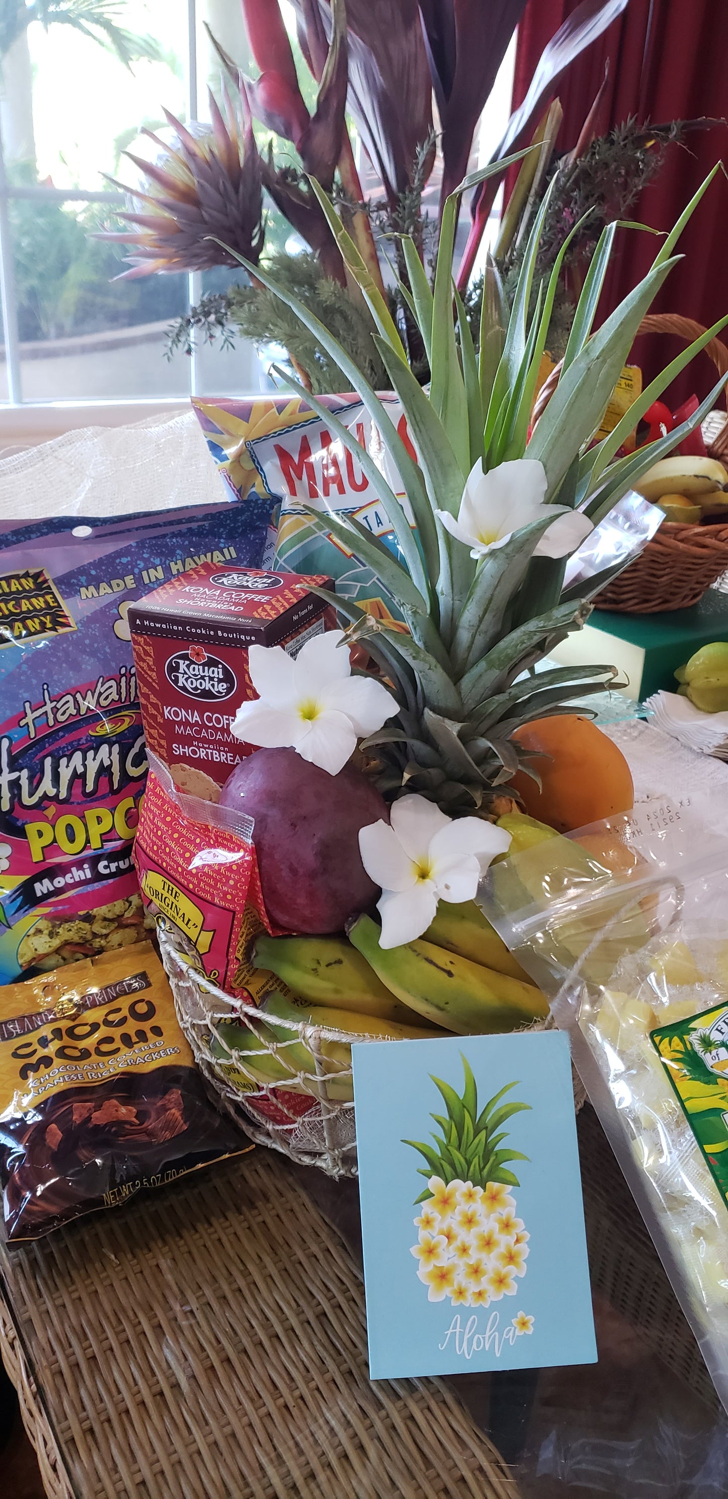 Aloha Gift Basket Regular