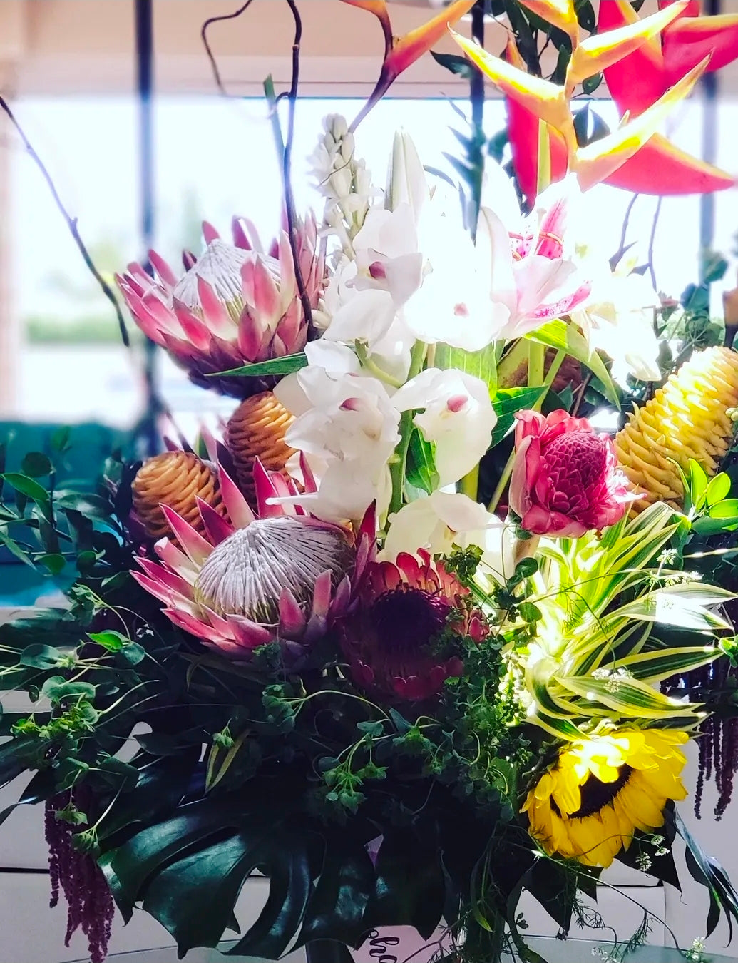 Deluxe Tropical Arrangements
